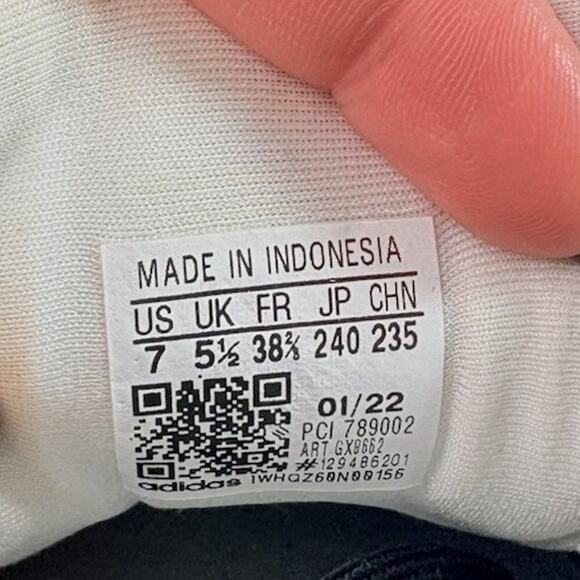 Women Adidas ZX 22 Boost Running Shoes Sneakers White Grey GX8662 Size 7 - Picture 8 of 8